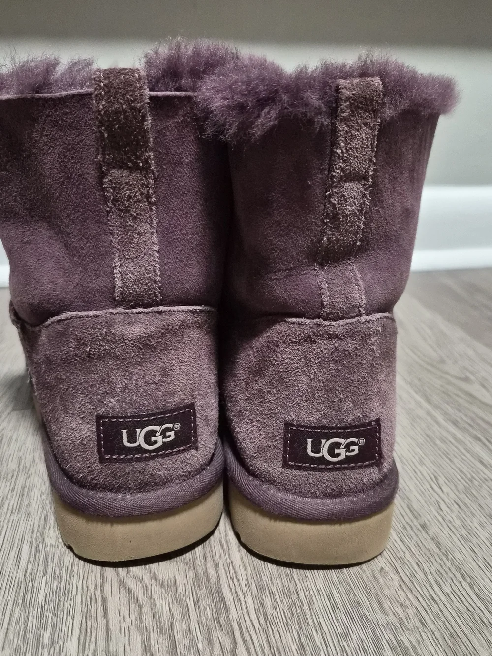 UGG womens mini